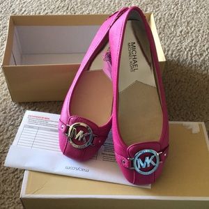 Michael Kors Fischia leather flats